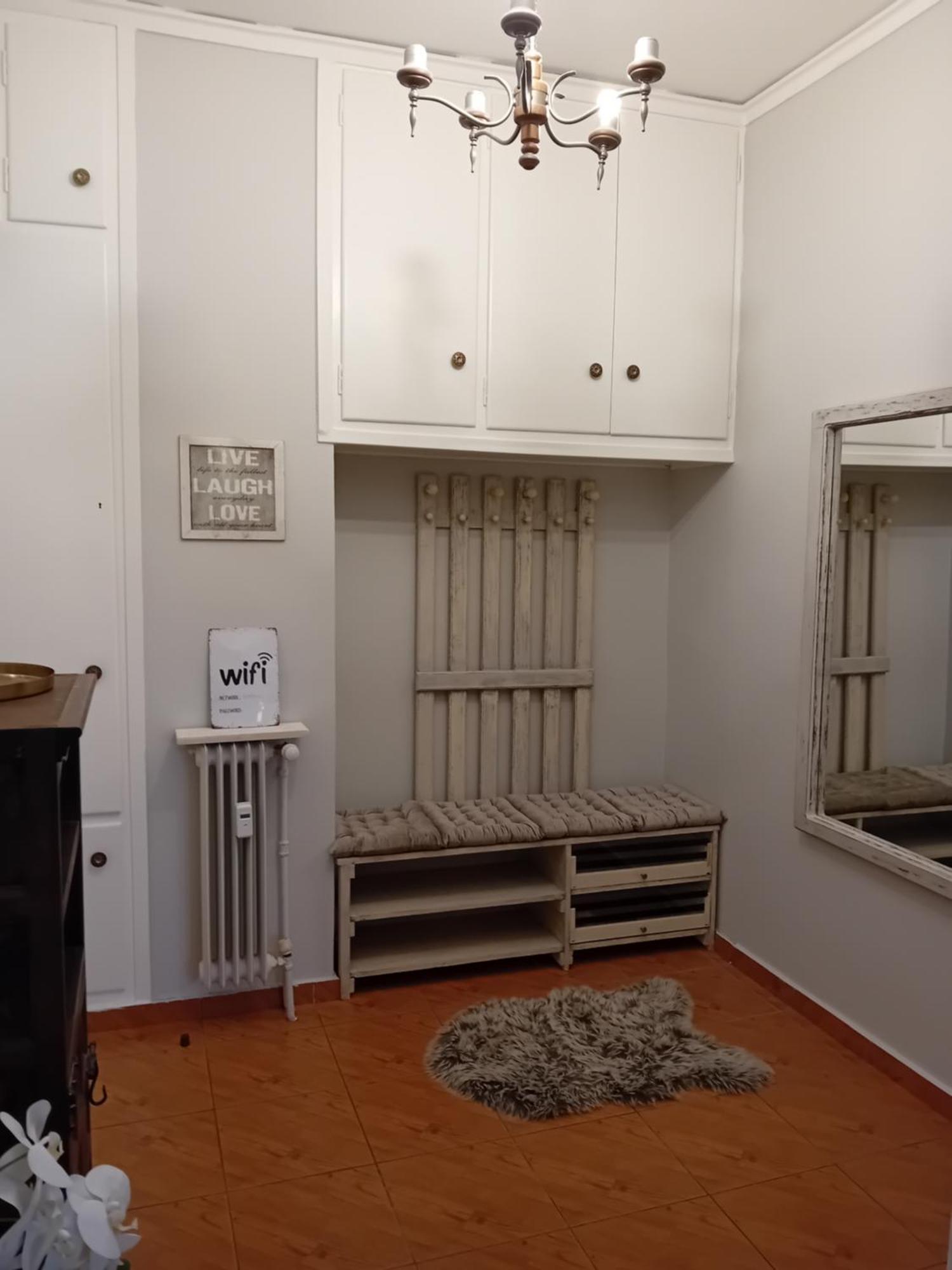 Joanna'S Heart Of Athens One Br Charm Balcony View Walk To Tourist Spots Apartment Ngoại thất bức ảnh